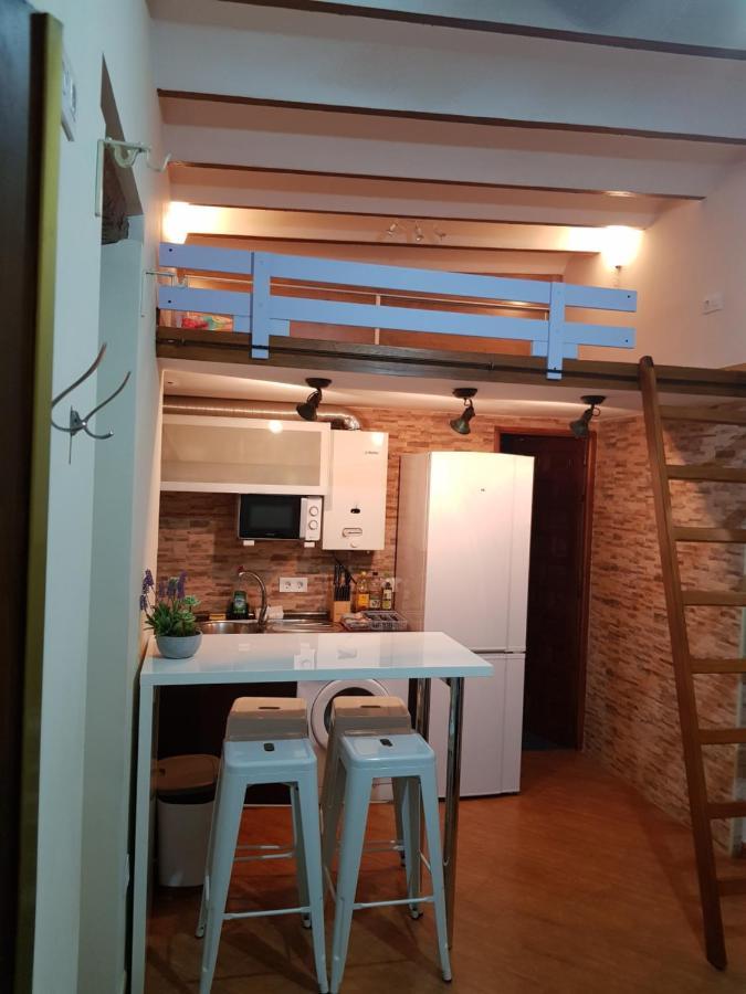 Magnifico Apartamento Tipo Duplex En Triana Seville Exterior photo